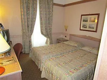 Hotell Grand Delle Terme King Ferdinand 4*